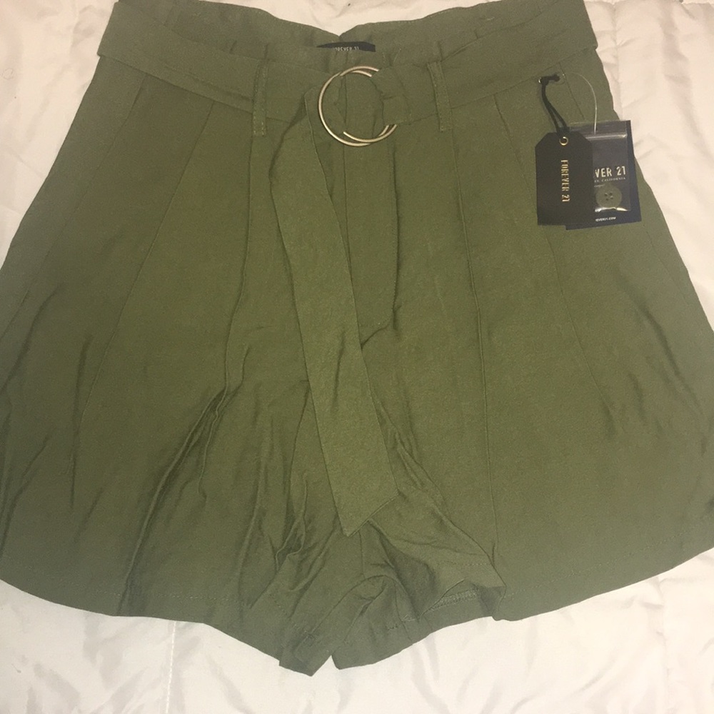 Women’s Paperbag Shorts